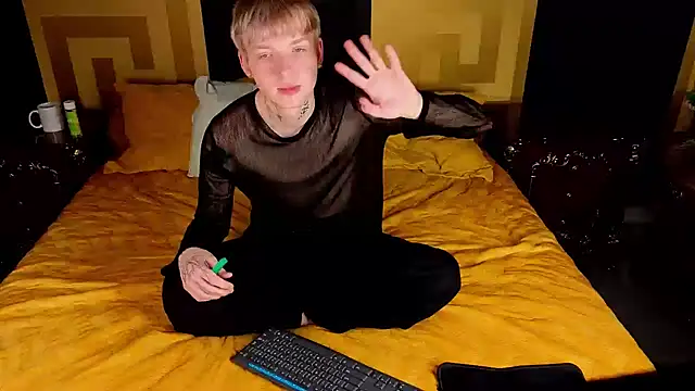 TRAVIS_CLAS live sex cam