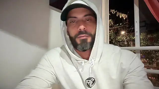 romeolovedark live sex cam