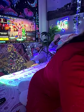 Cutiepiespanks's cam snapshot