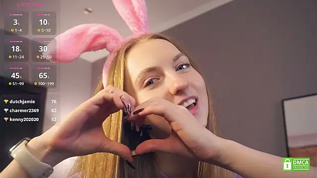 EsmaCarll's cam snapshot