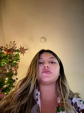 lunablossom_ live sex cam