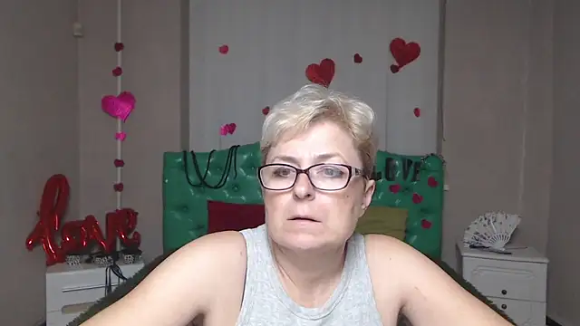 EmiliaGree's cam snapshot