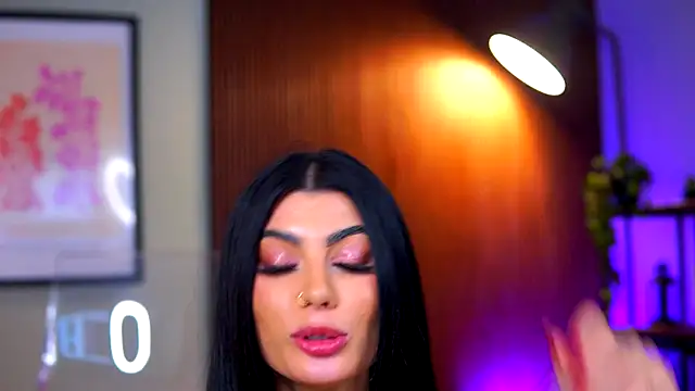 RavennaDArcy's cam snapshot