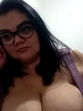 Madisonpalacio's cam snapshot