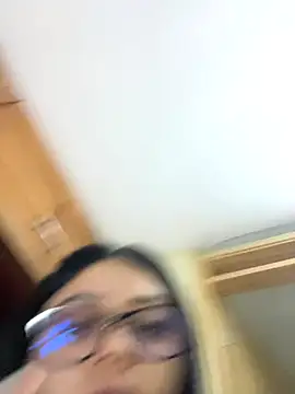 alissonfernandez_'s cam snapshot