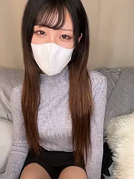 emiiiii1001's web cam