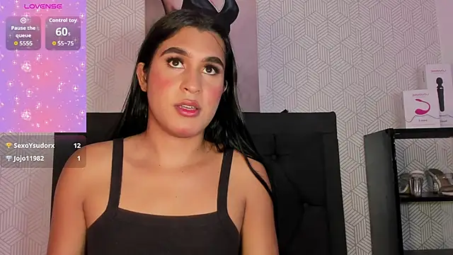 Selena_fox7's cam snapshot