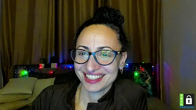 Arianasweety23's cam snapshot