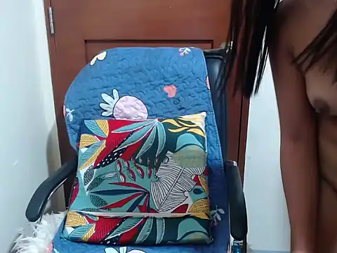 Joyce_Jimeniz18's cam snapshot