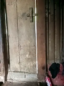 sary-hot2x's cam snapshot