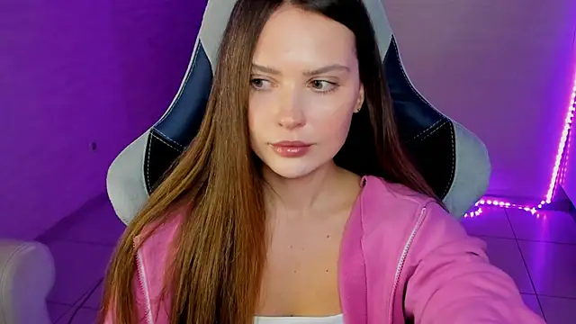 yourArya's cam snapshot