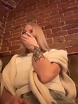 NewLale's cam snapshot