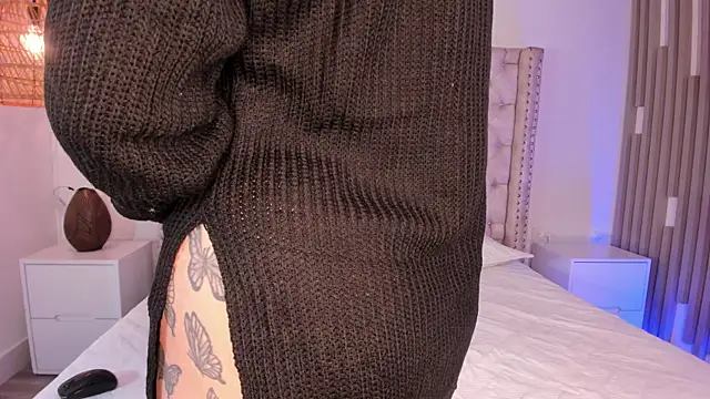 Maya_Bluee's cam snapshot