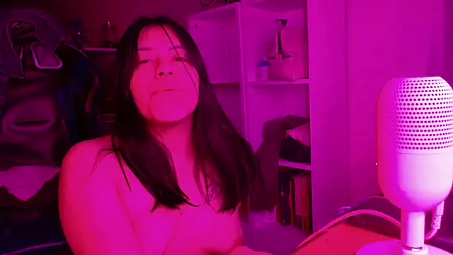 DirtyDi97's cam snapshot