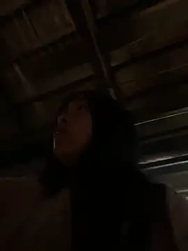 LylyOx9 live sex cam