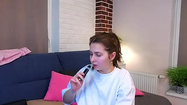 DanetteSaab's cam snapshot