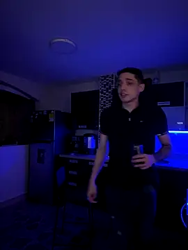 kevin_hotgirls live sex cam