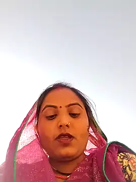 Pooja_hote's cam snapshot