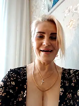 JennyOMay live sex cam