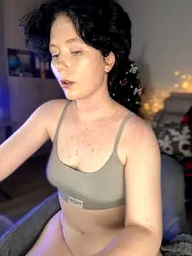 RinaShy's cam snapshot