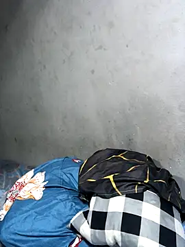 veronica_and_bryan's cam snapshot