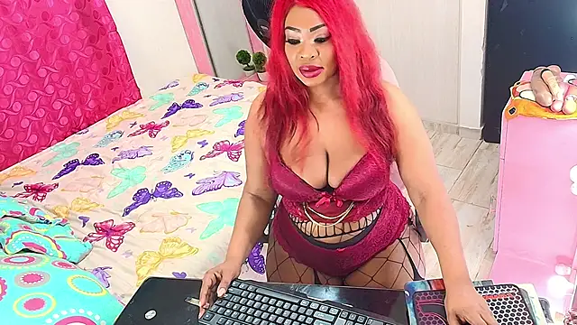 kimberly_bellu's cam snapshot