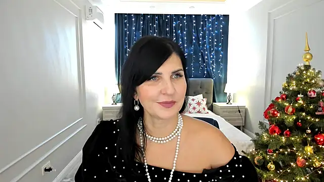 Moon_Veloure1's cam snapshot