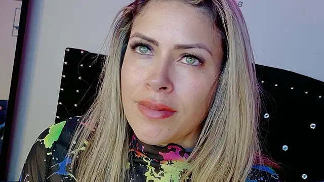 Natalia_Montoya's cam snapshot