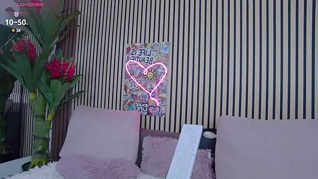 AryaTalisa's cam snapshot