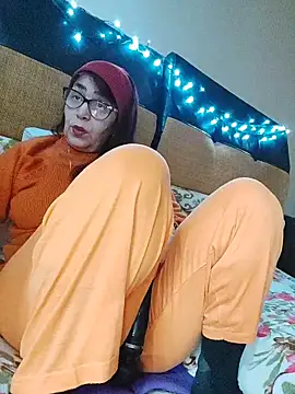 Love_Tina56's cam snapshot