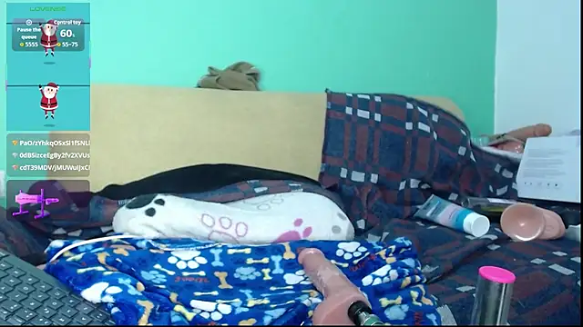 avaleri_cherry's cam snapshot