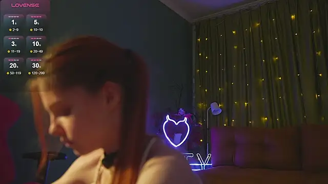 Katy__Ethereal's cam snapshot