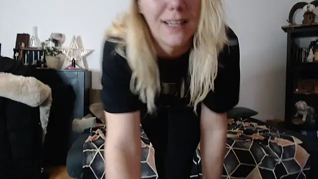 Sidney_Rockz's cam snapshot