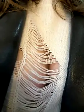 CrazyTori's cam snapshot