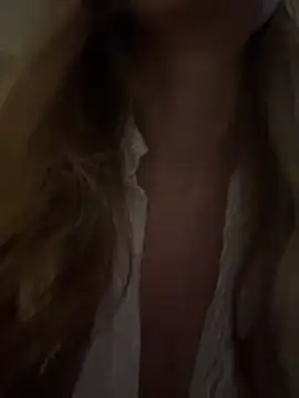 Sophie_Enzo's cam snapshot