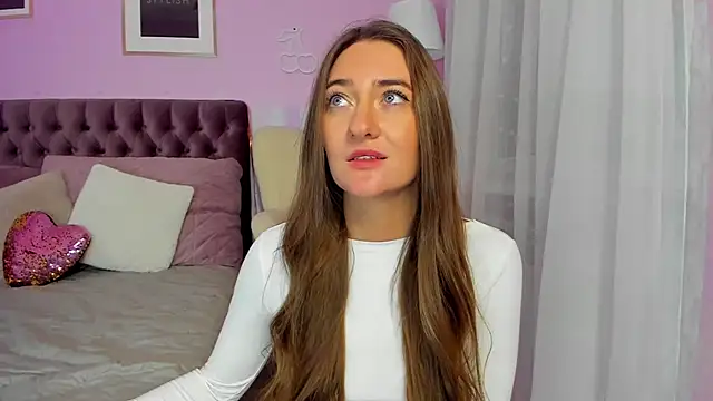 Evalaniss's cam snapshot