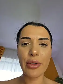 NaughtyChloe's cam snapshot