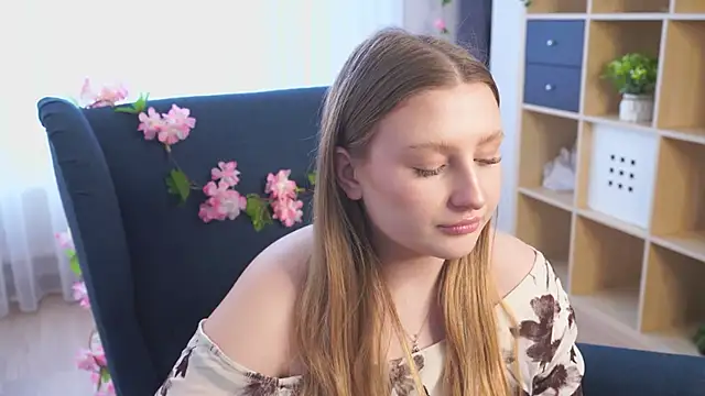 RemediosStrekas's cam snapshot