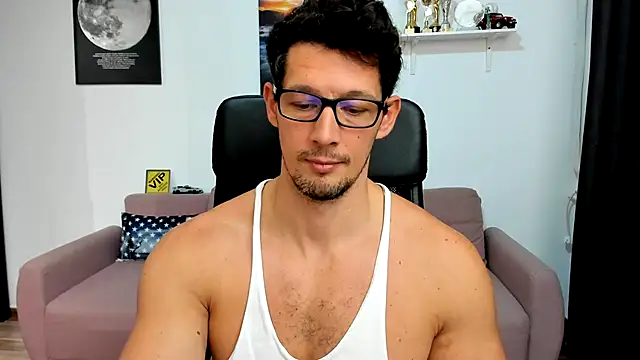 BrutusK08's cam snapshot