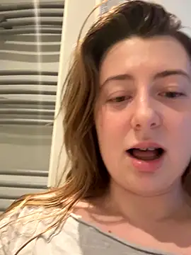 curvyflawless live sex cam