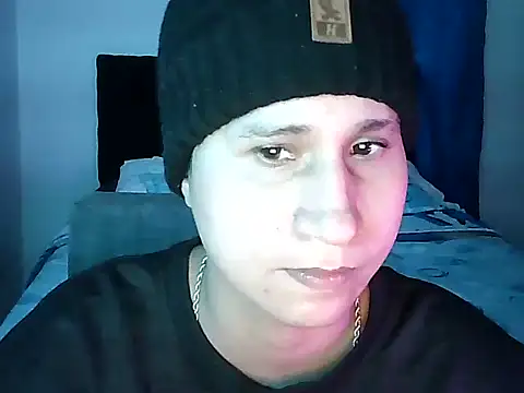 Im_Milan_Rs's cam snapshot