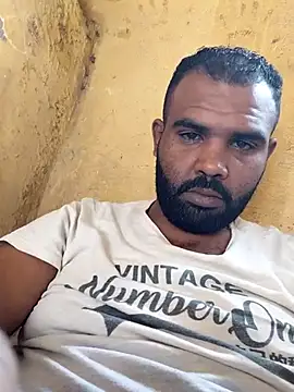 MOSLAHH live sex cam