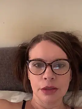 CherryCe's cam snapshot