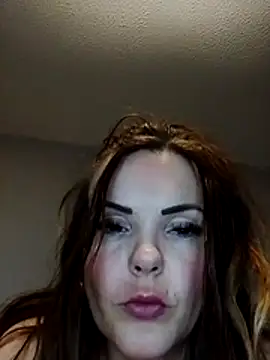 SexyLoLoUK live sex cam