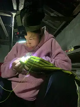 O_o_UwU_o_O live sex cam