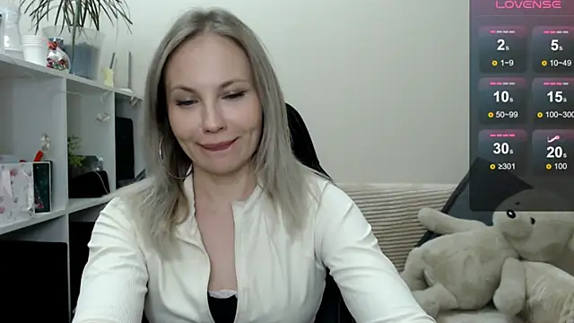 Sunny_bunny6 live sex cam