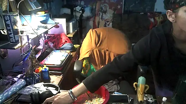 CloudDadddyyy420's cam snapshot