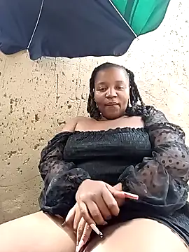 ThaBundaa's cam snapshot