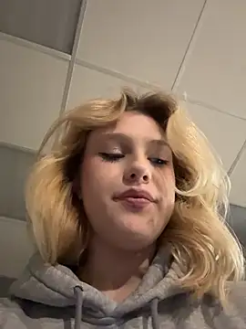 CaitlinSugar's cam snapshot