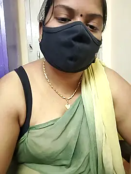 Paru_Tamil_Ponnu's cam snapshot